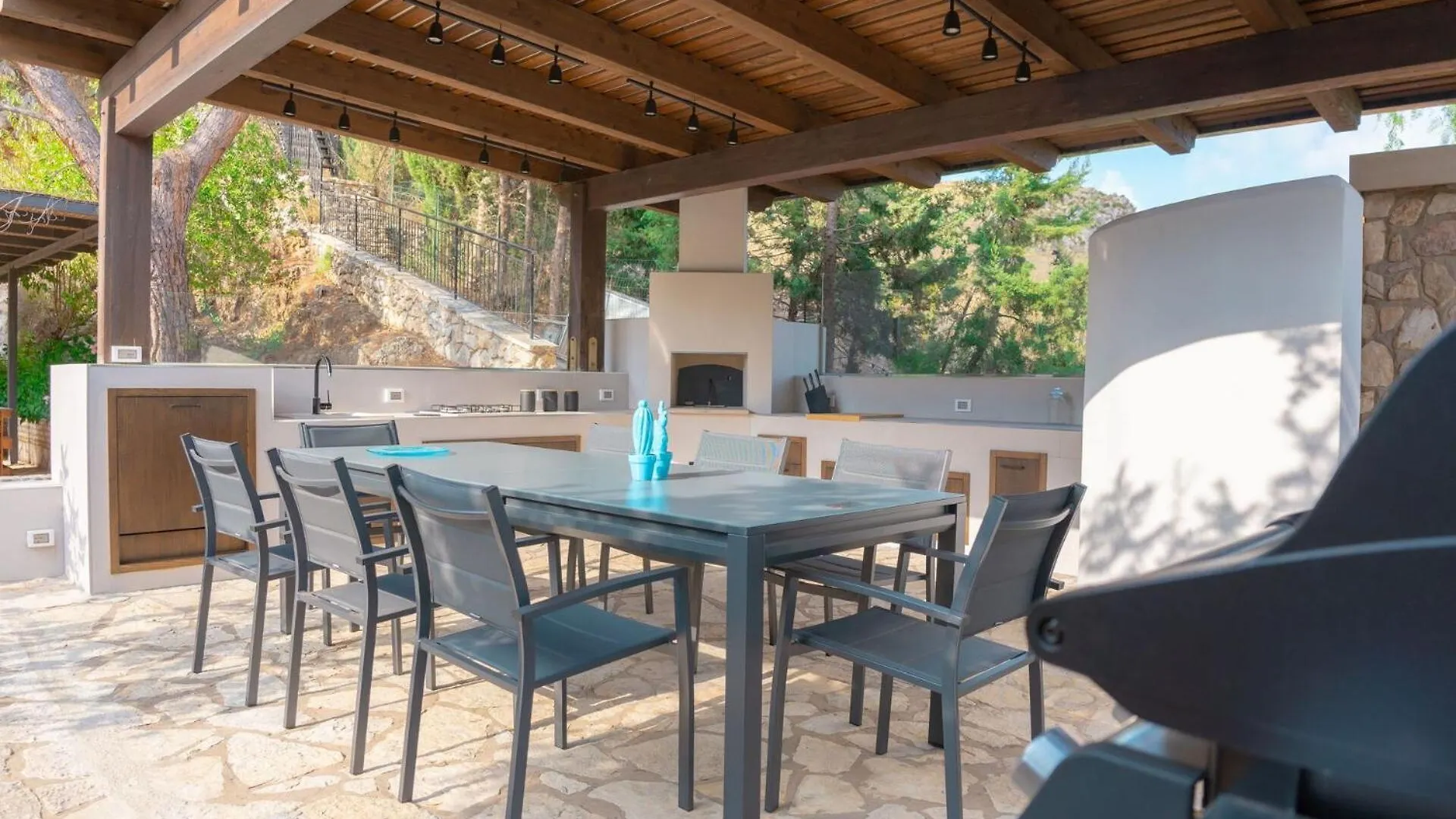 Villa Petra By Posarellivillas سكوبيلو 0*,  إيطاليا