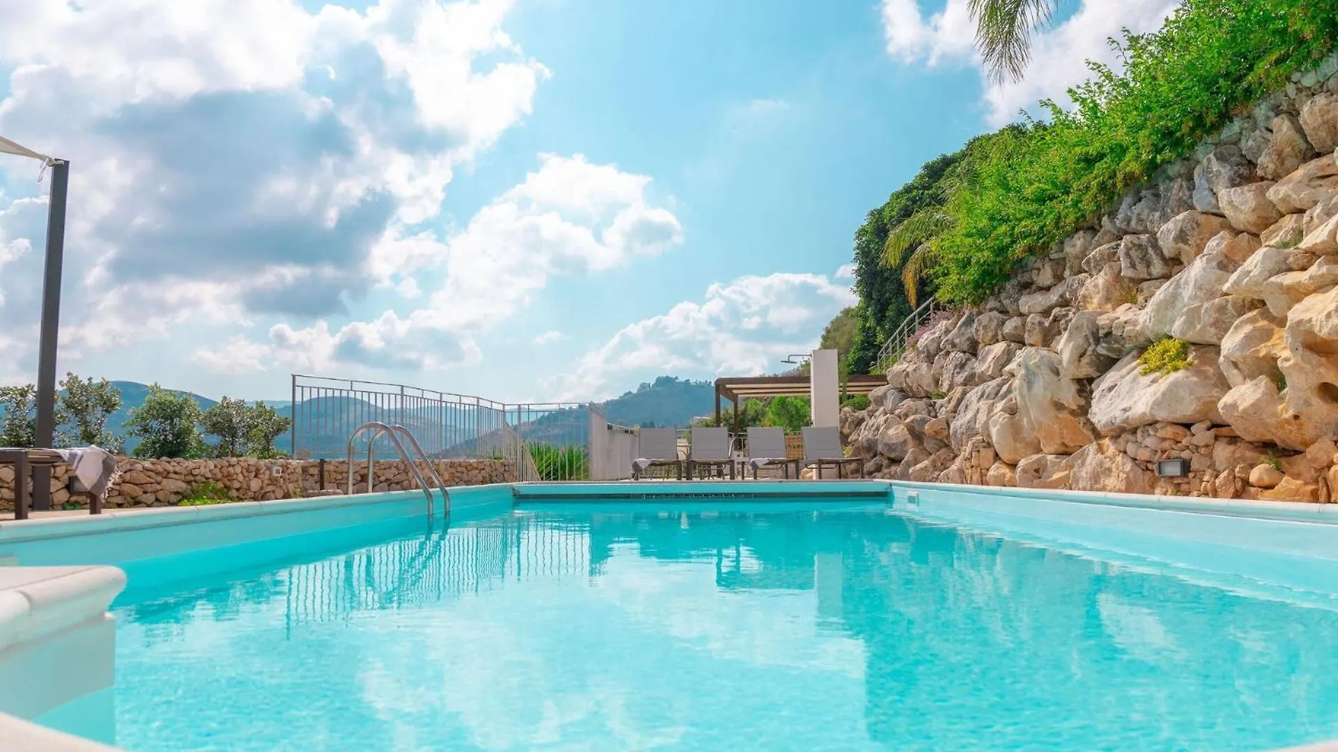 Villa Petra By Posarellivillas سكوبيلو