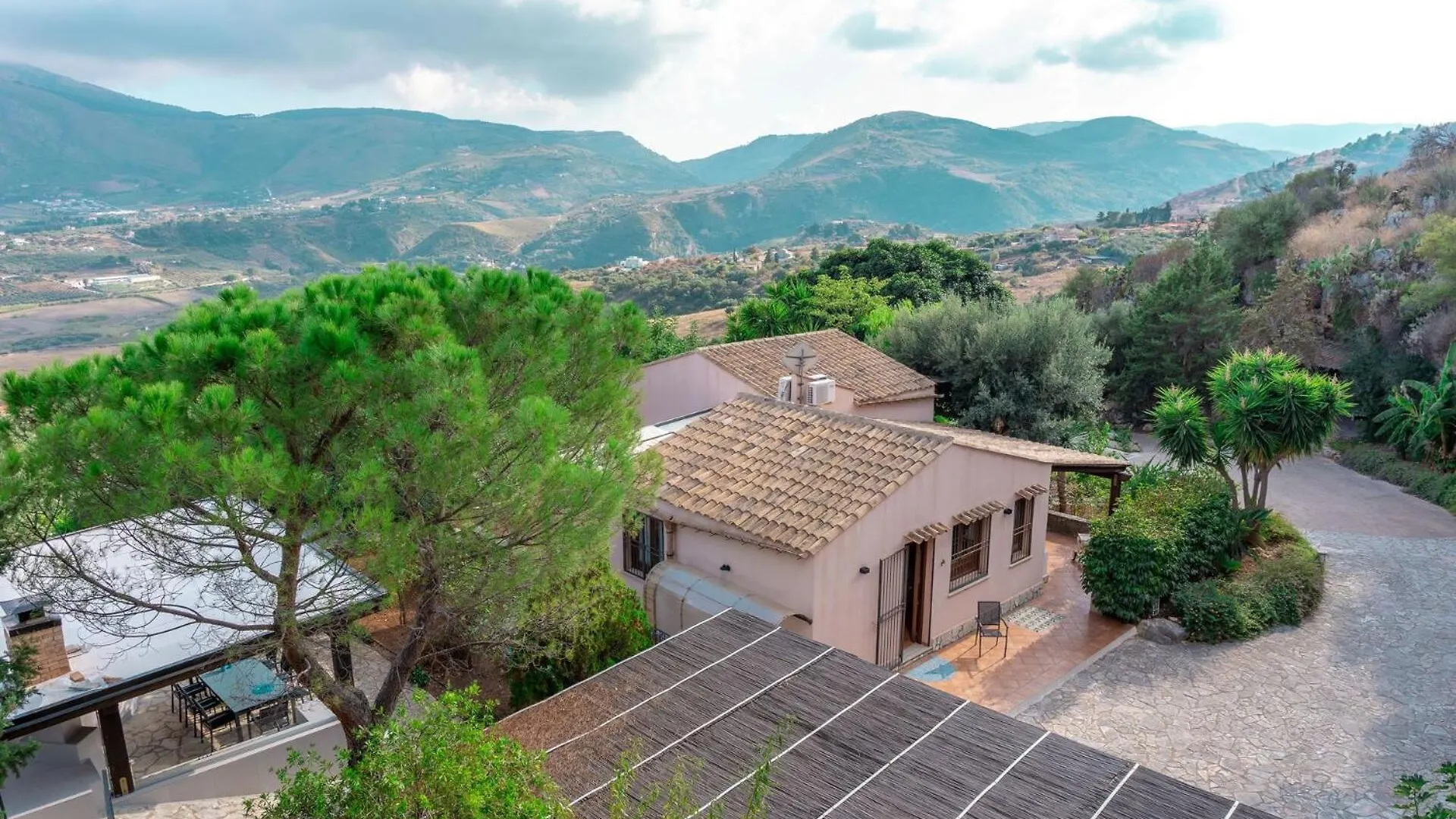 Villa Petra By Posarellivillas سكوبيلو